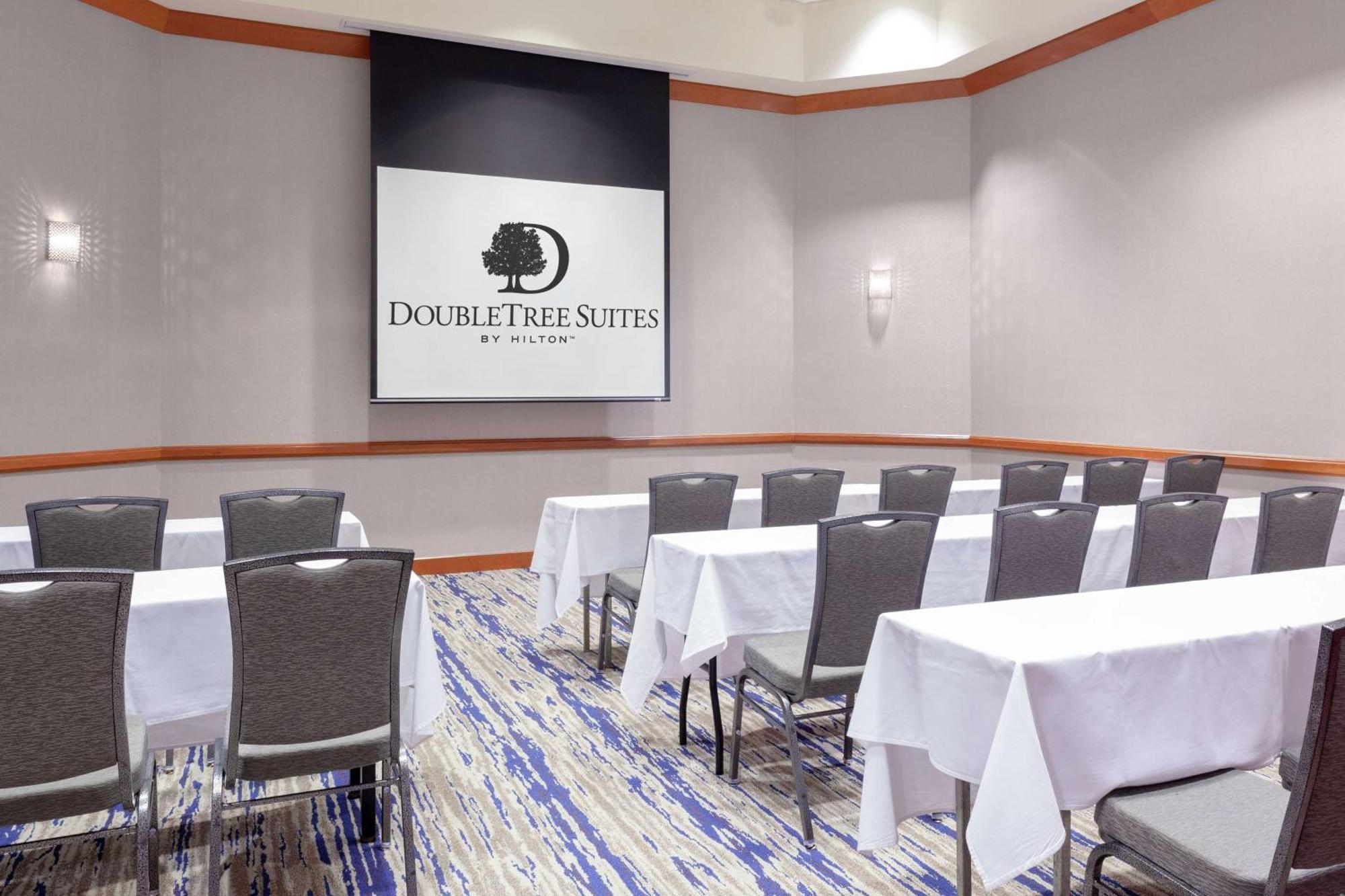 Doubletree By Hilton Palm Beach Gardens Exterior photo